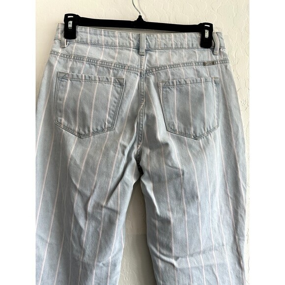 Kancan Woman's Skinny Jeans Striped Size 9/28 Light Wash modern minimal - Picture 16 of 16